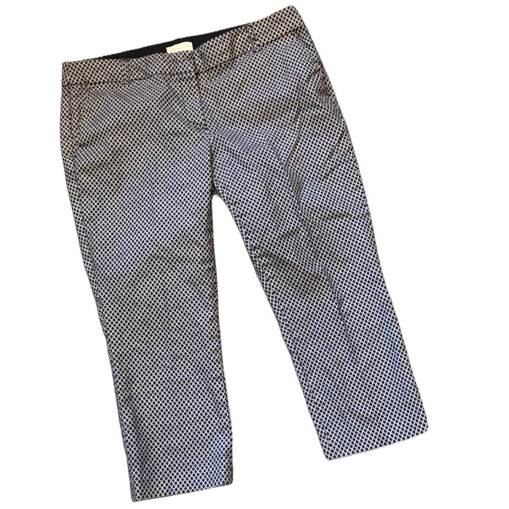 Adrienne Vittadini Capris Pants‎